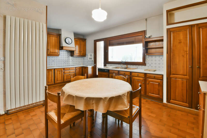 Maison à TONNAY-CHARENTE