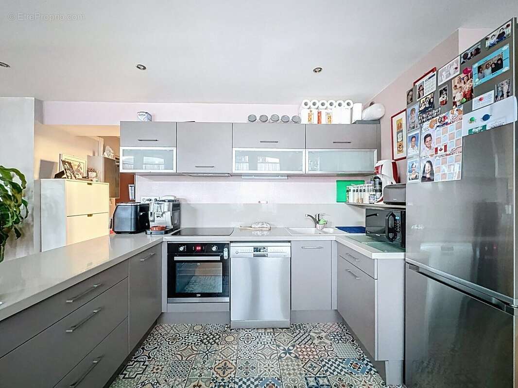 Appartement à MAISONS-ALFORT