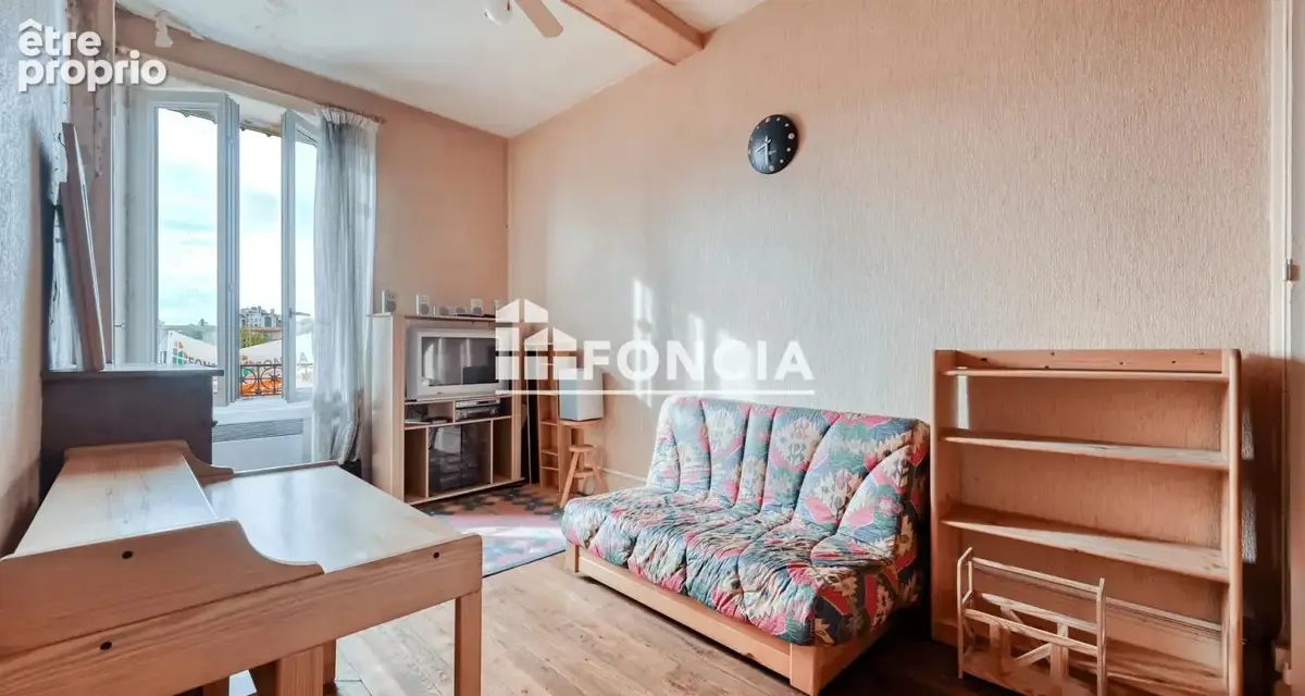 T1 avec Alcôve à rénover, Rue Henri Barbusse, Lyon 8ème 33.25 m² Carrez - photo 5