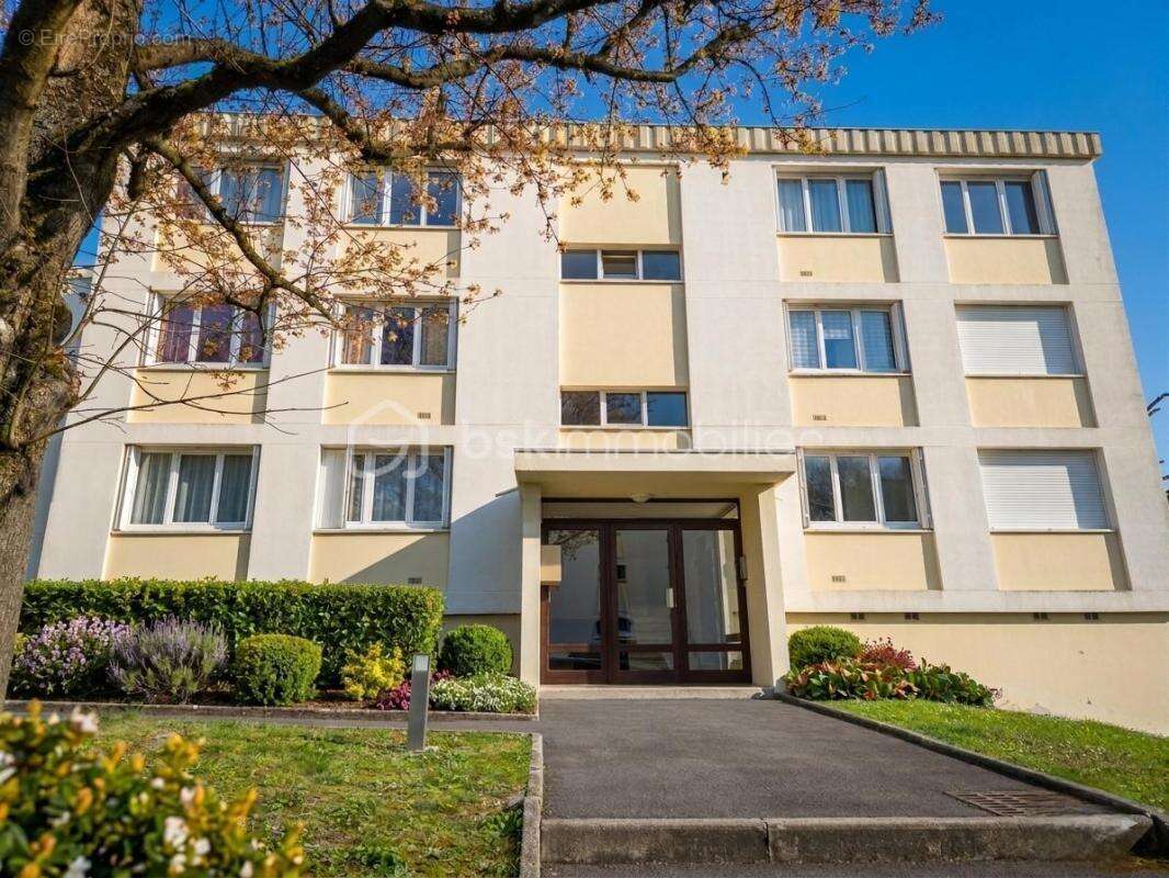 Appartement à TAVERNY