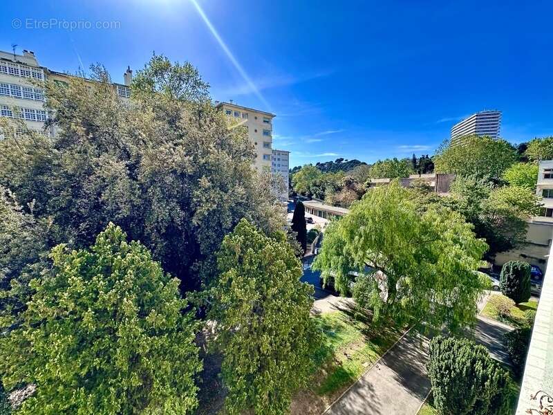 Marseille 8ème – Carré d’Or  Bagatelle, T3 de 82m2 avec Terrasse et cave - photo 8