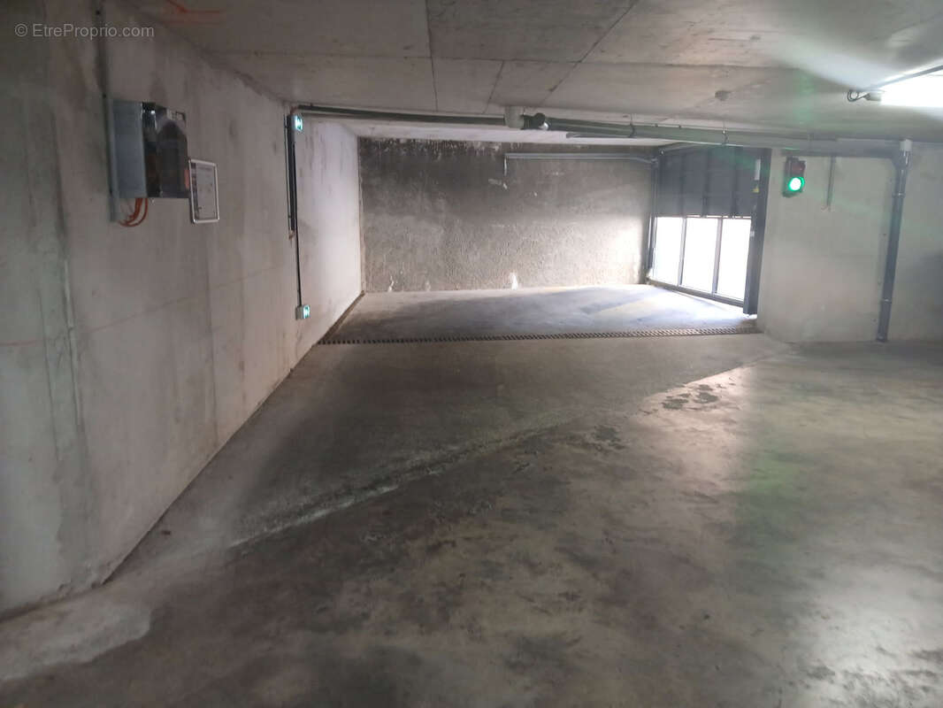 Parking à TOULON