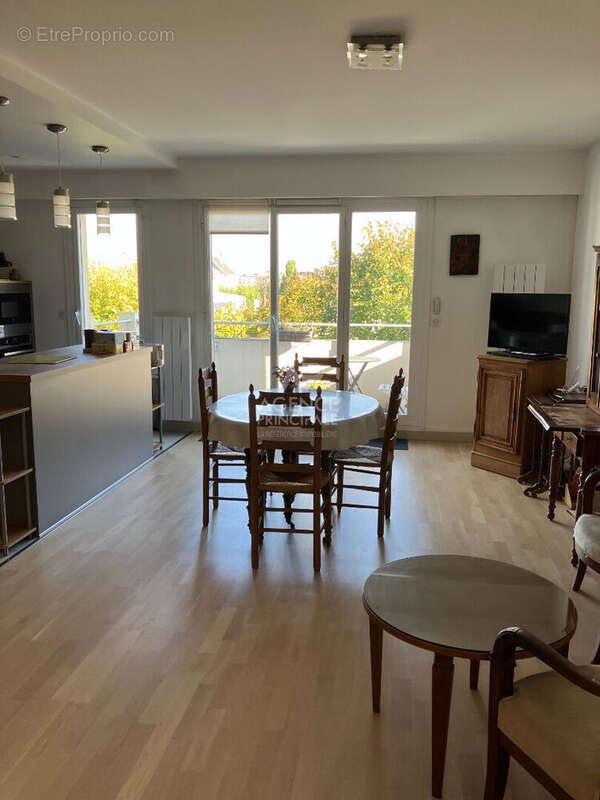 Appartement à MAISONS-LAFFITTE