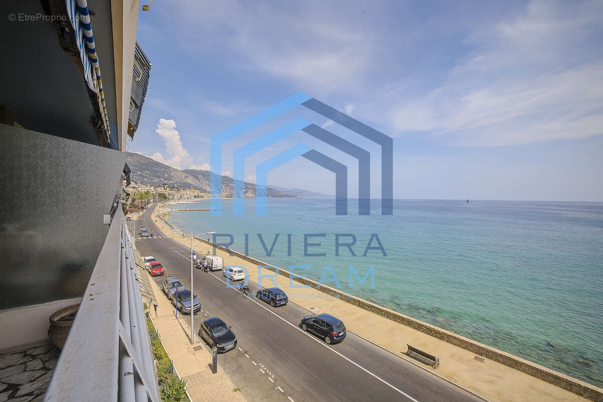 MENTON - Face a la mer, appartement type 3 avec terrasse, cave et parking. - photo 8