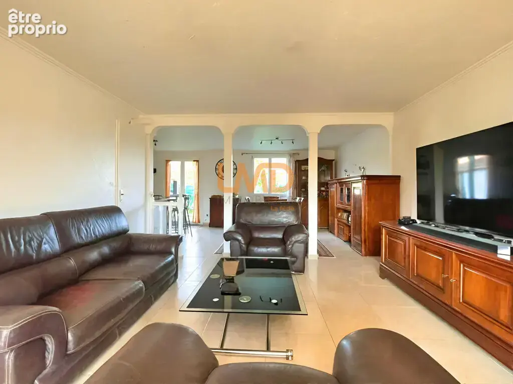 Le Muy – Maison familiale, 4 chambres, bureau, calme, jardin int - photo 6