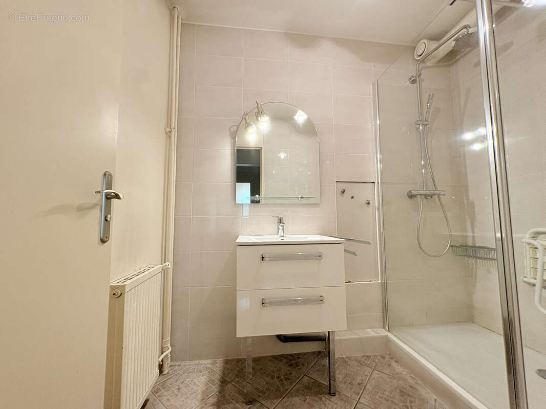Appartement T4 - photo 6