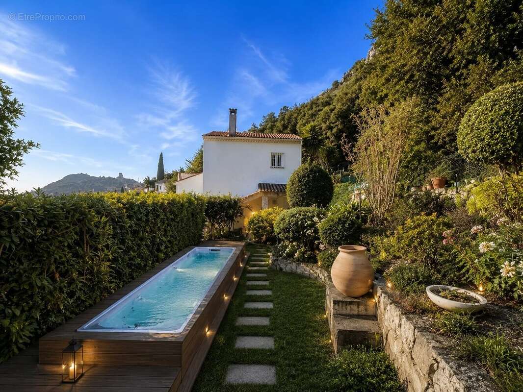 Maison à LA TURBIE