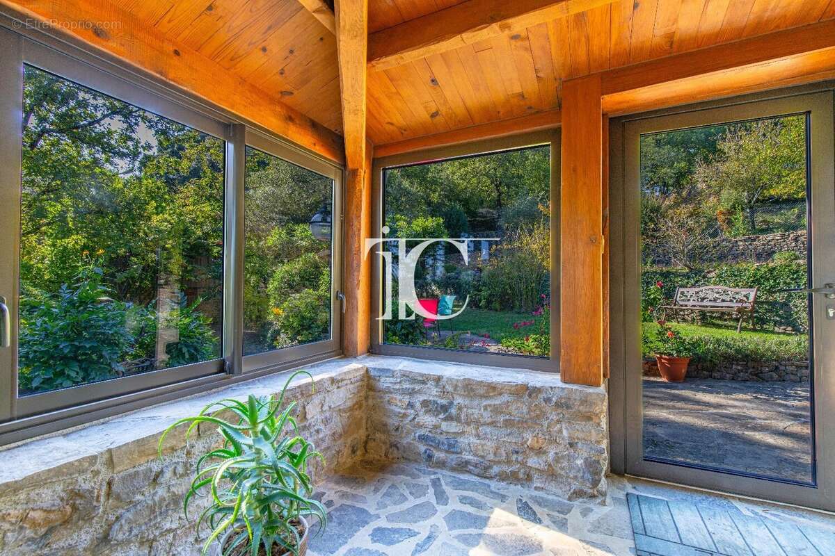 Maison à SAINT-AMBROIX