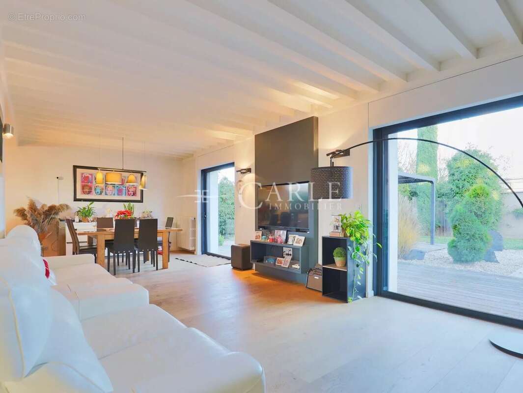 Maison à BOURGOIN-JALLIEU