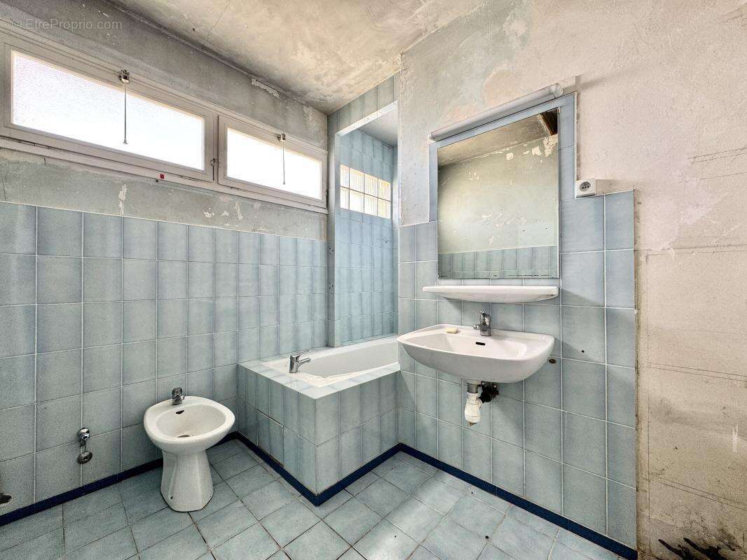 Maison à VILLENAVE-D'ORNON