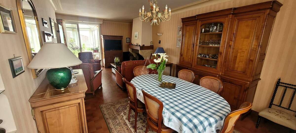 Ensemble immobilier a renover 260 m2 - photo 9