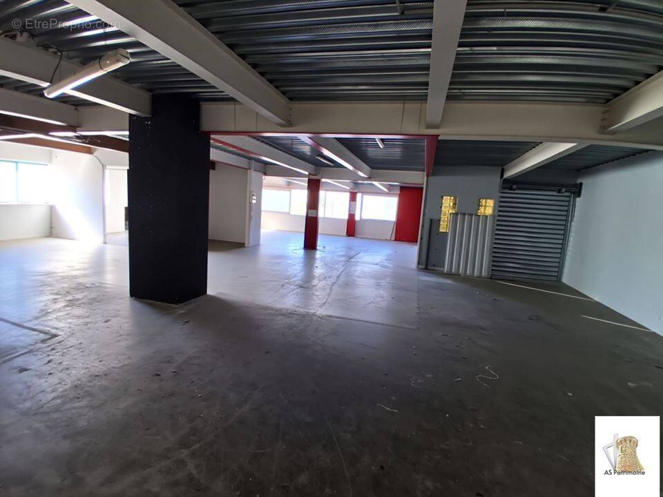 Commerce à AJACCIO