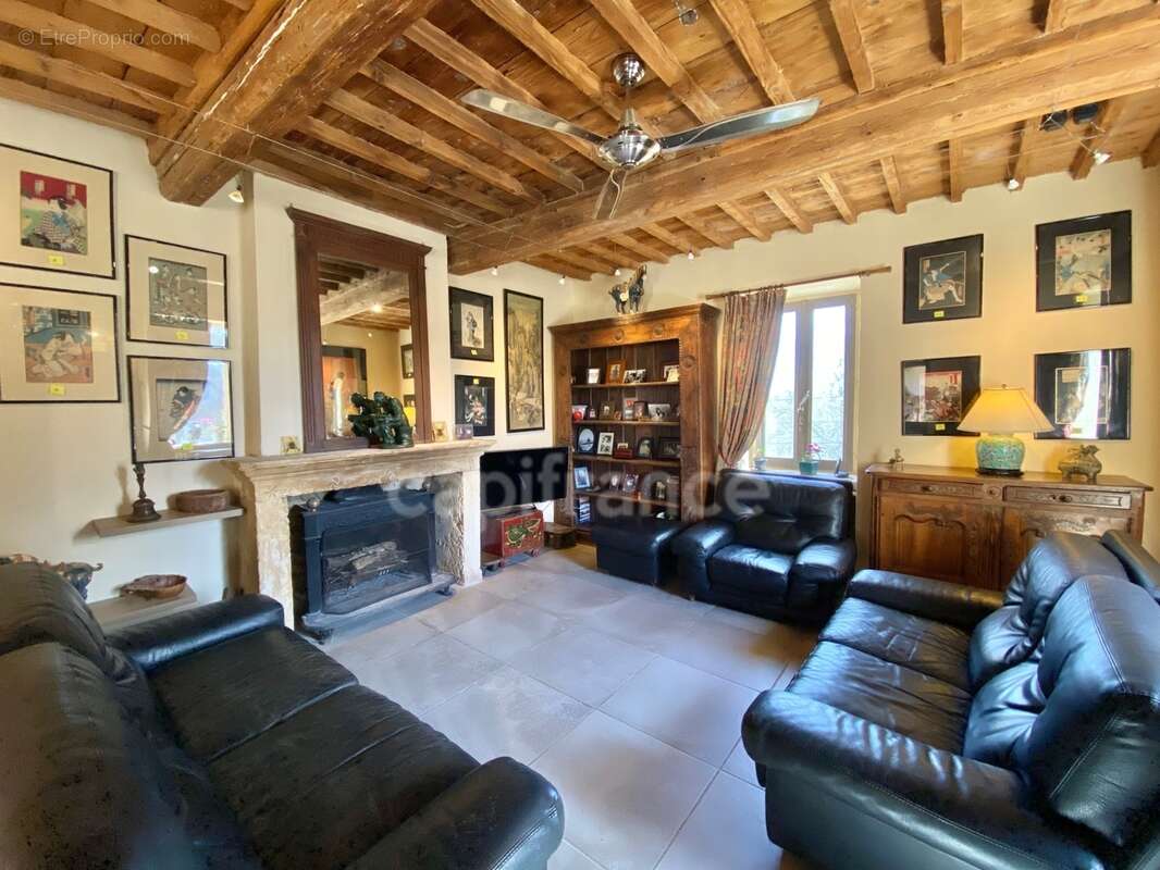 Entre Uzès et La Roque-sur-Cèze, Éden Provençal : Mas du XVIIIe & Son Domaine Privé sur 3,3 hectares - photo 32