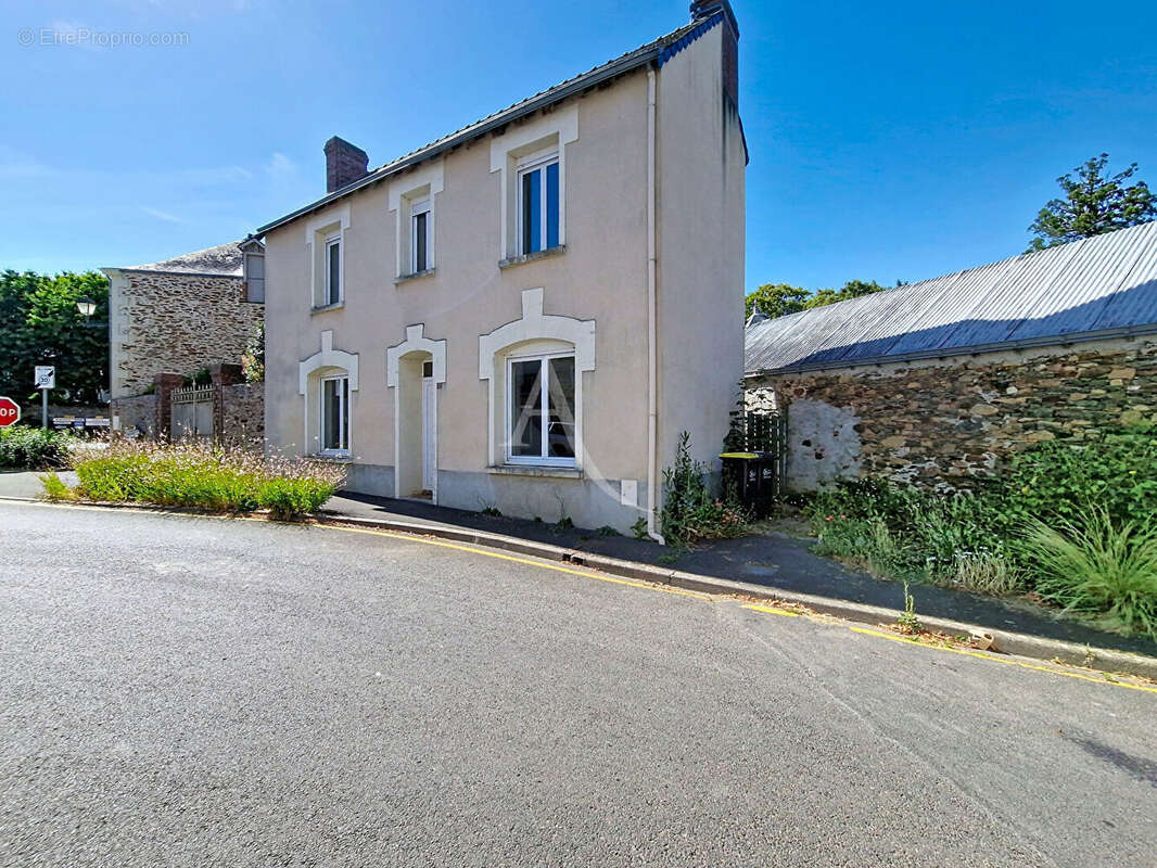 Maison de bourg à chambellay - photo 3