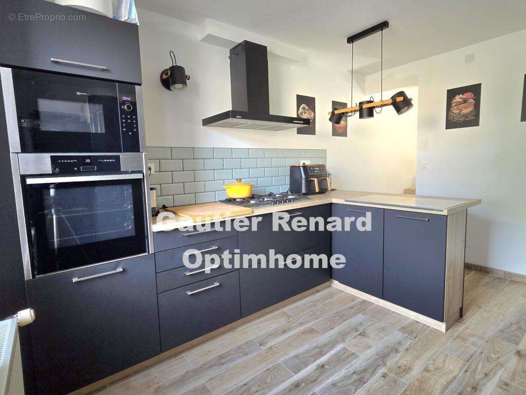 Maison de ville 116 m² – DPE A / GES A – 3 chambres + bureau – Jardin – Confort haut de gamme - 6 pièces CRESPIN (59) - photo 10