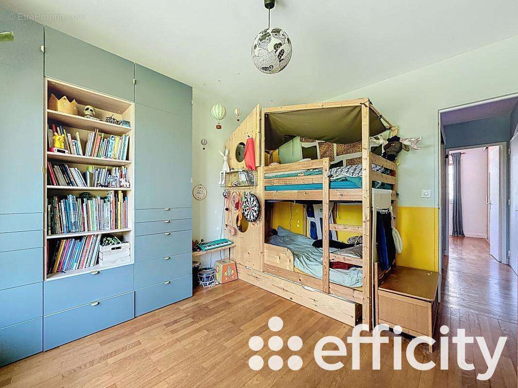 Appartement à LYON-5E