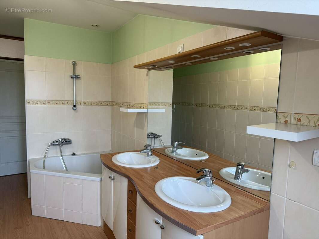 Maison à CHATEAUROUX