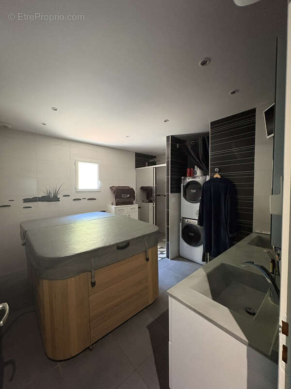 Maison 105 m² à Corent  - photo 12