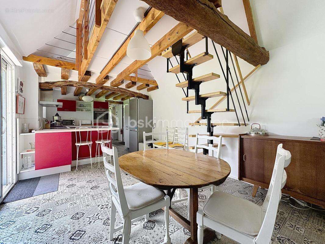 Maison à APPEVILLE-ANNEBAULT