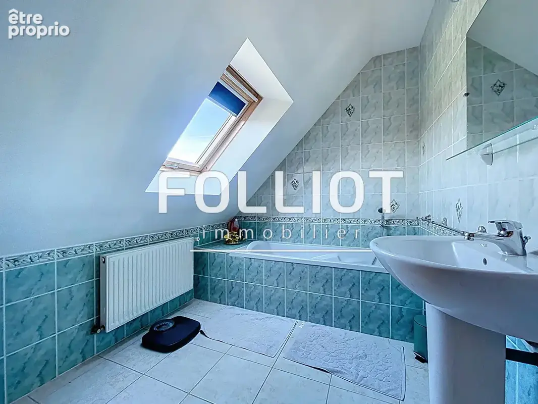 A VENDRE  à Gavray-sur-Sienne - Exclusivité FOLLIOT - photo 10