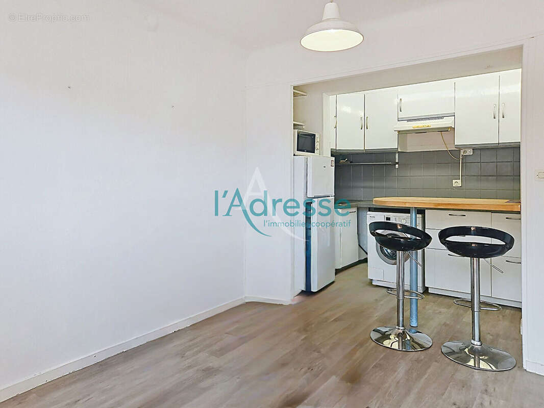 Ideal invest ou 1er achat: t2 + parking - photo 7