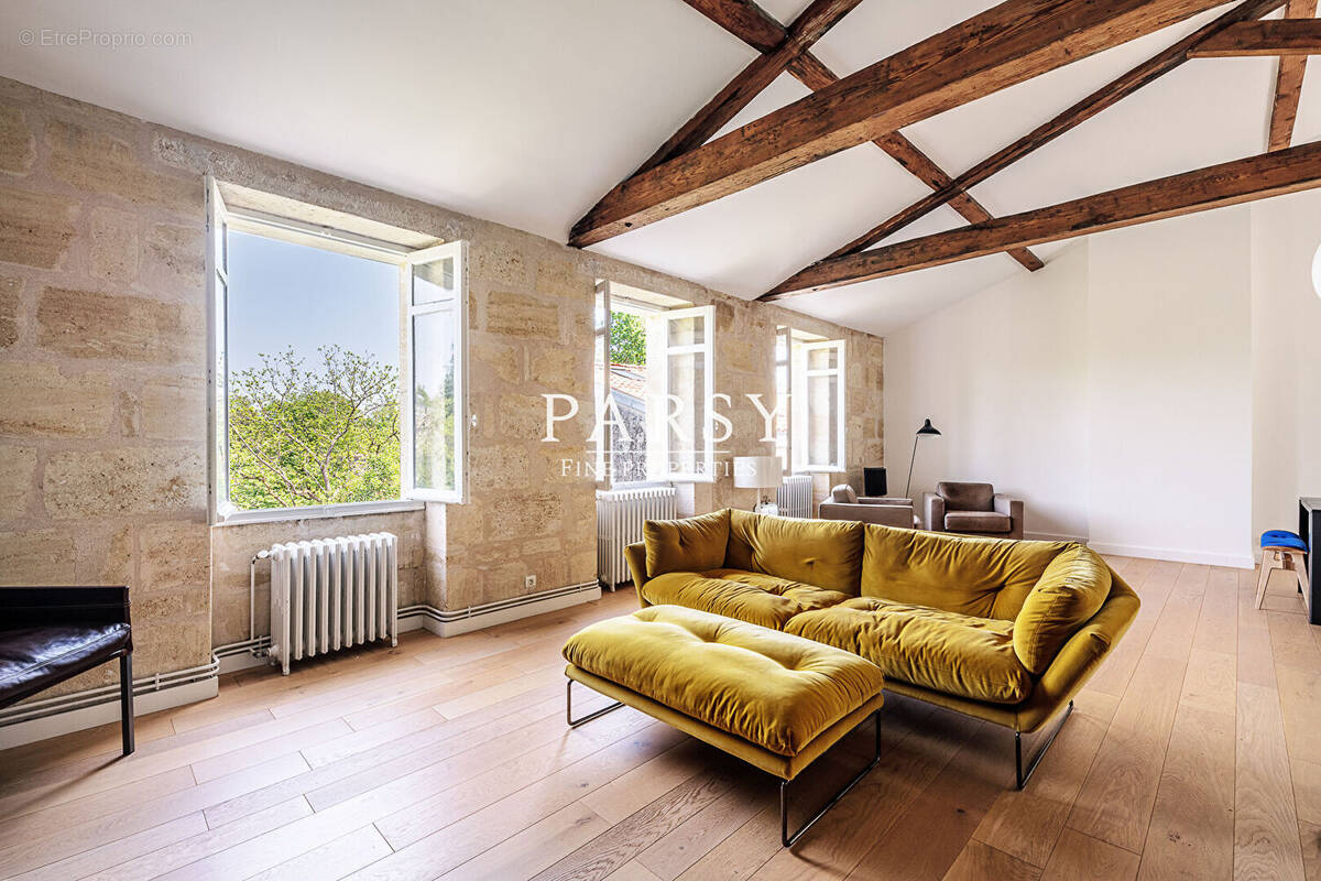 Appartement à BORDEAUX