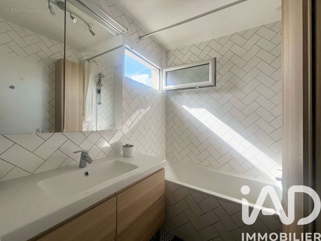 Photo 8 - Appartement à PUTEAUX