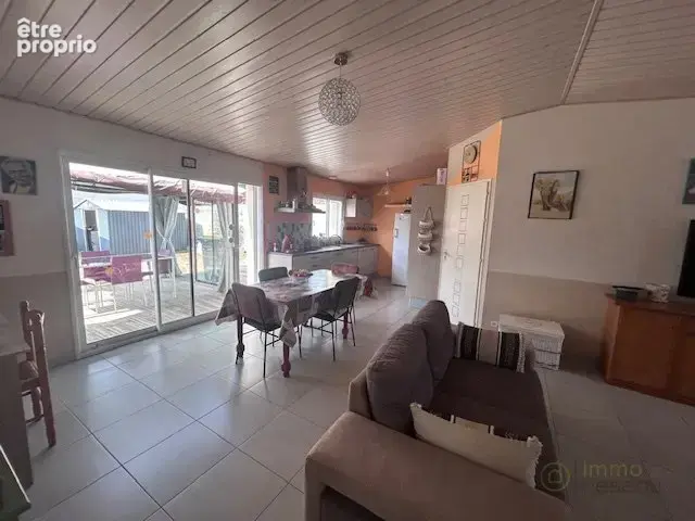 Maison 78 m² à Saint-Reverend  - photo 4