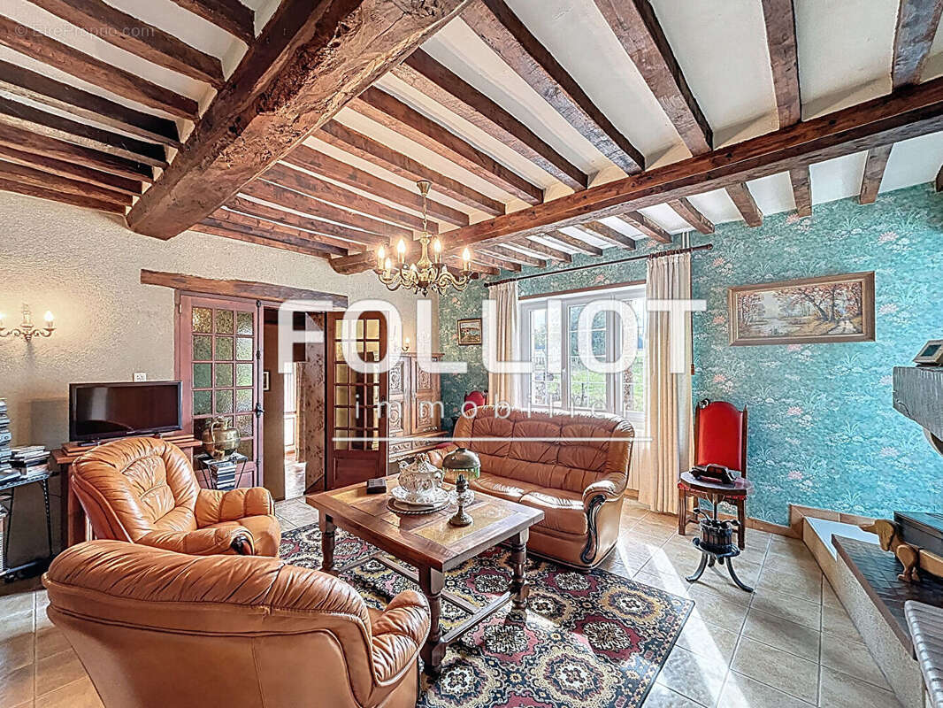 Maison à CESNY-BOIS-HALBOUT