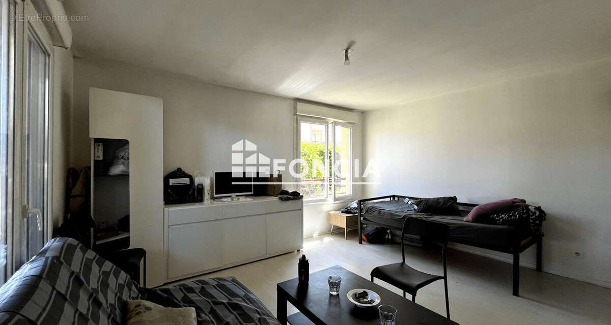 Appartement à VERNOUILLET