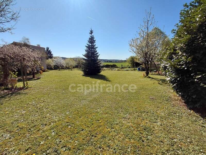 Maison à VALDIVIENNE