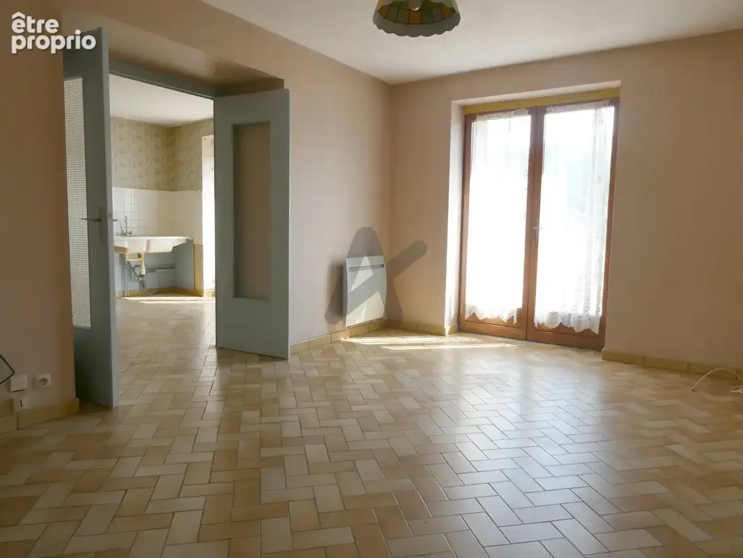 Grande maison de village 4 chambres avec terrasse, jardin et garage - photo 2