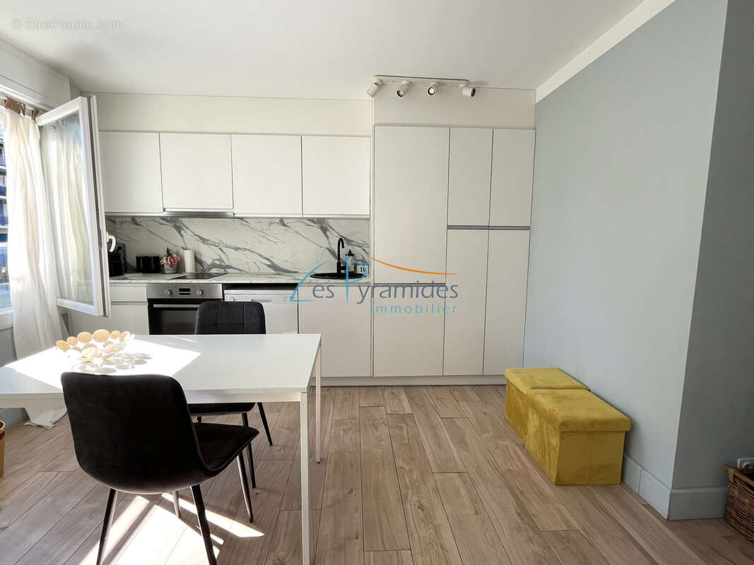 Appartement à LA GRANDE-MOTTE