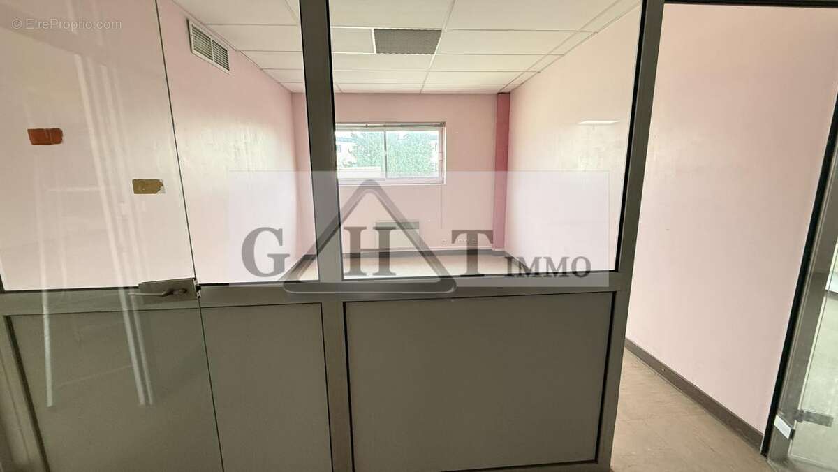 240 m² à vendre – mareuil-lès-meaux (77100) - photo 7