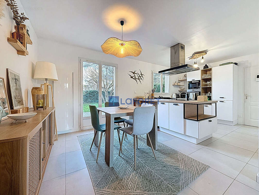 Maison à LE PETIT-QUEVILLY