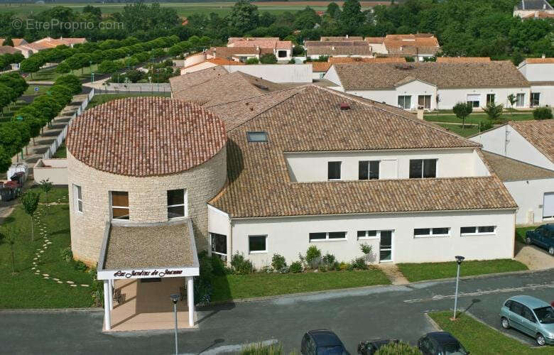 Appartement à VOUILLE