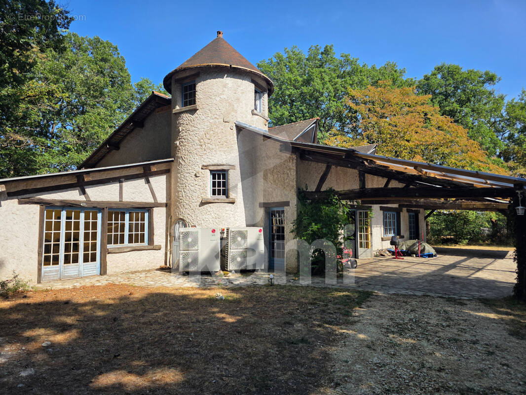 Maison à ANJOUIN
