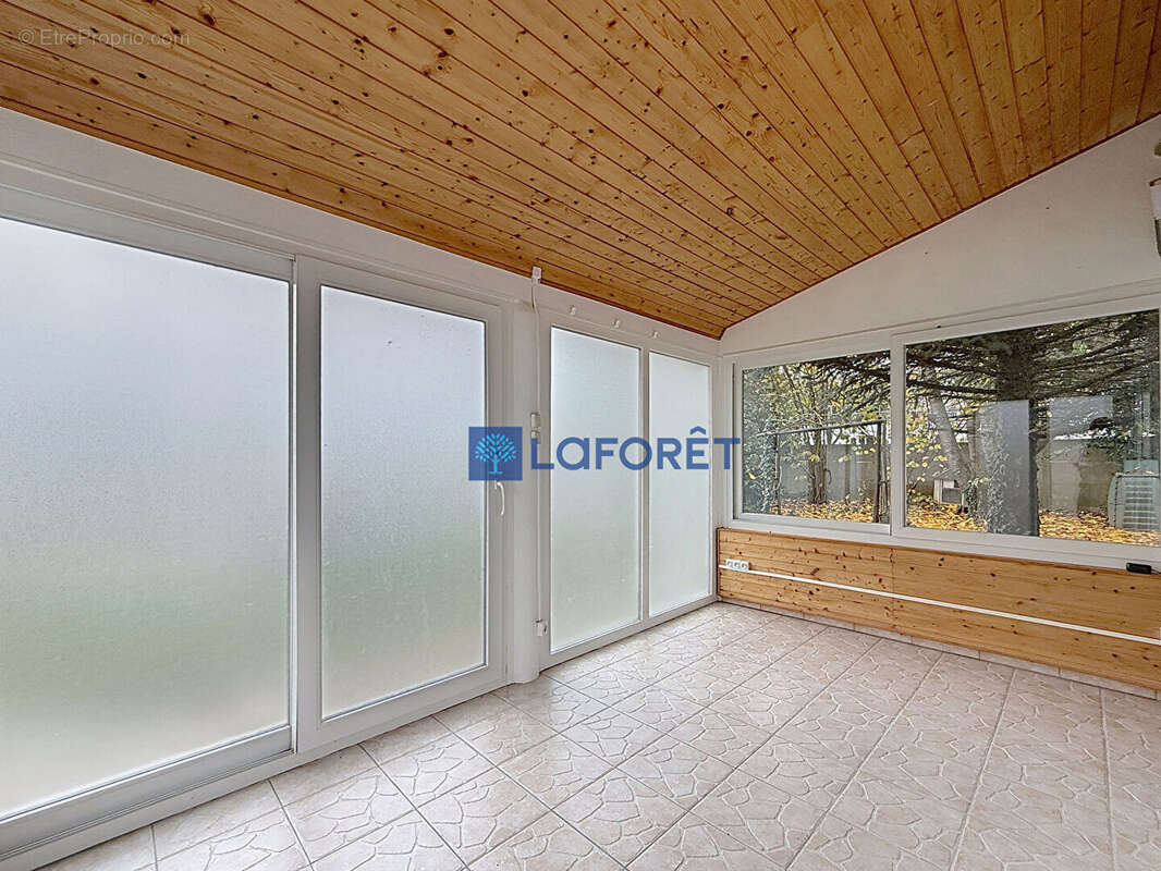 Maison à SAVIGNY-SUR-ORGE