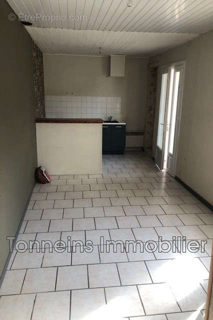 Maison à BUZET-SUR-BAISE