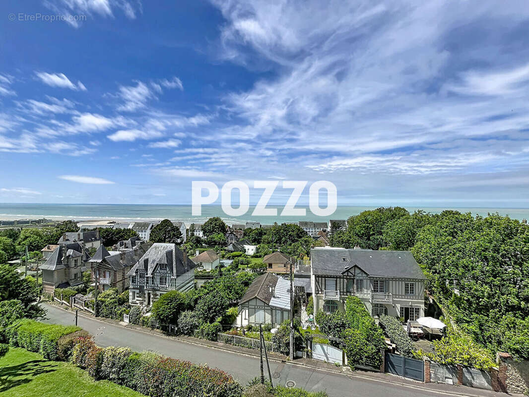 Appartement à TROUVILLE-SUR-MER