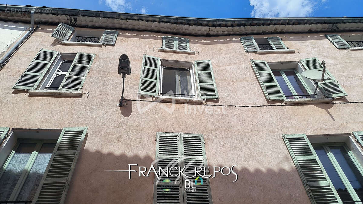 Appartement à BESSE-SUR-ISSOLE