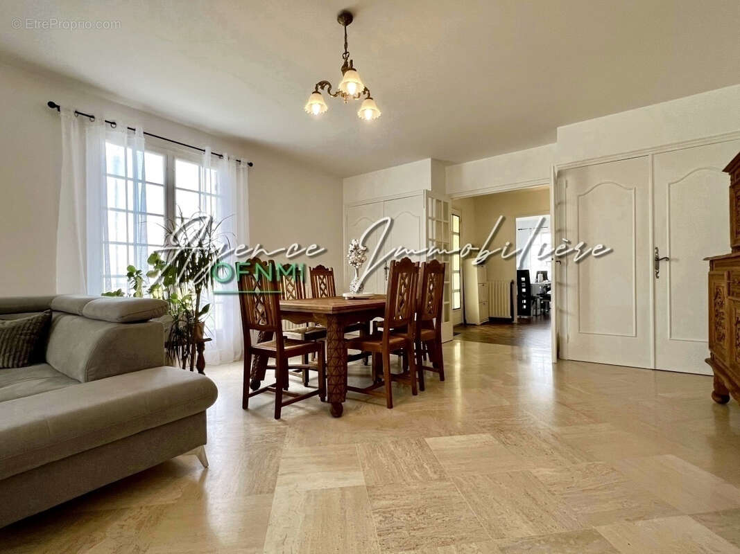 Maison à MONTBRISON