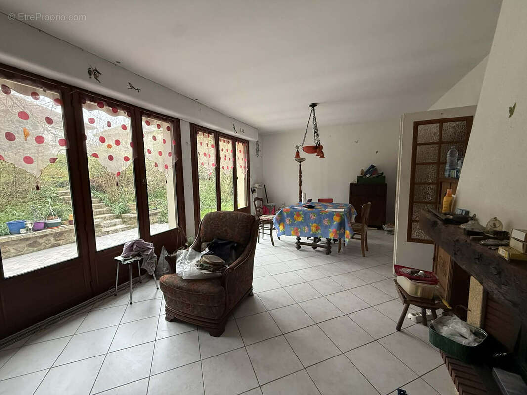 Maison à CHARLEVILLE-MEZIERES