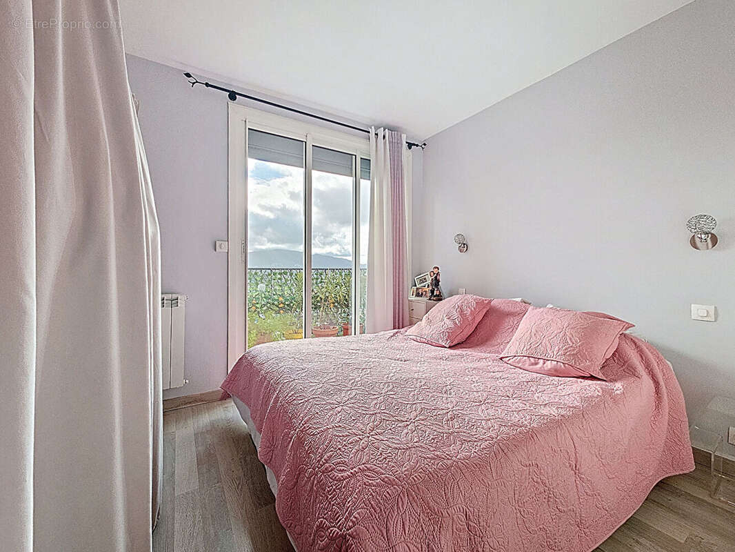 Appartement à MARSEILLE-12E