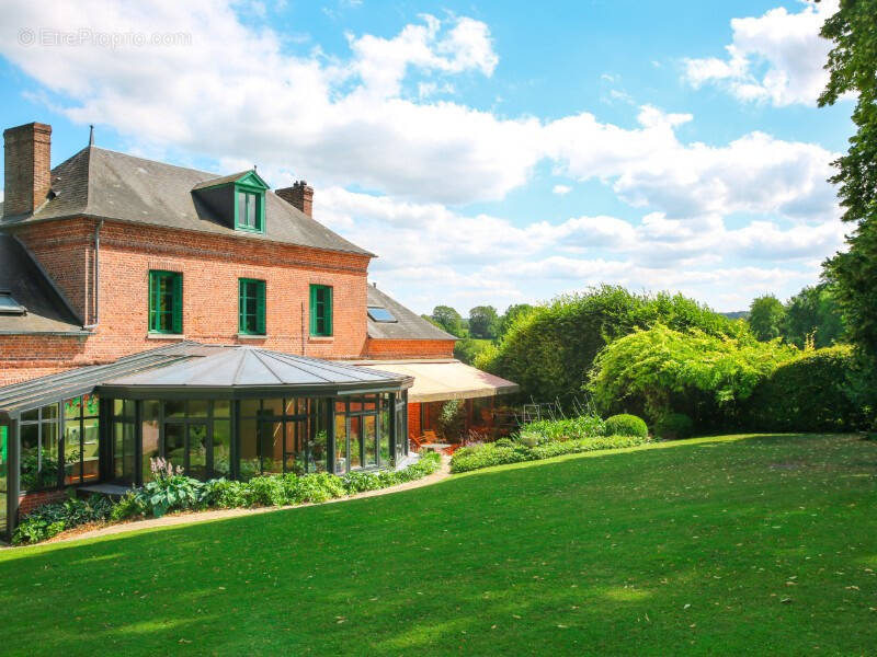 Maison à NEUFCHATEL-EN-BRAY