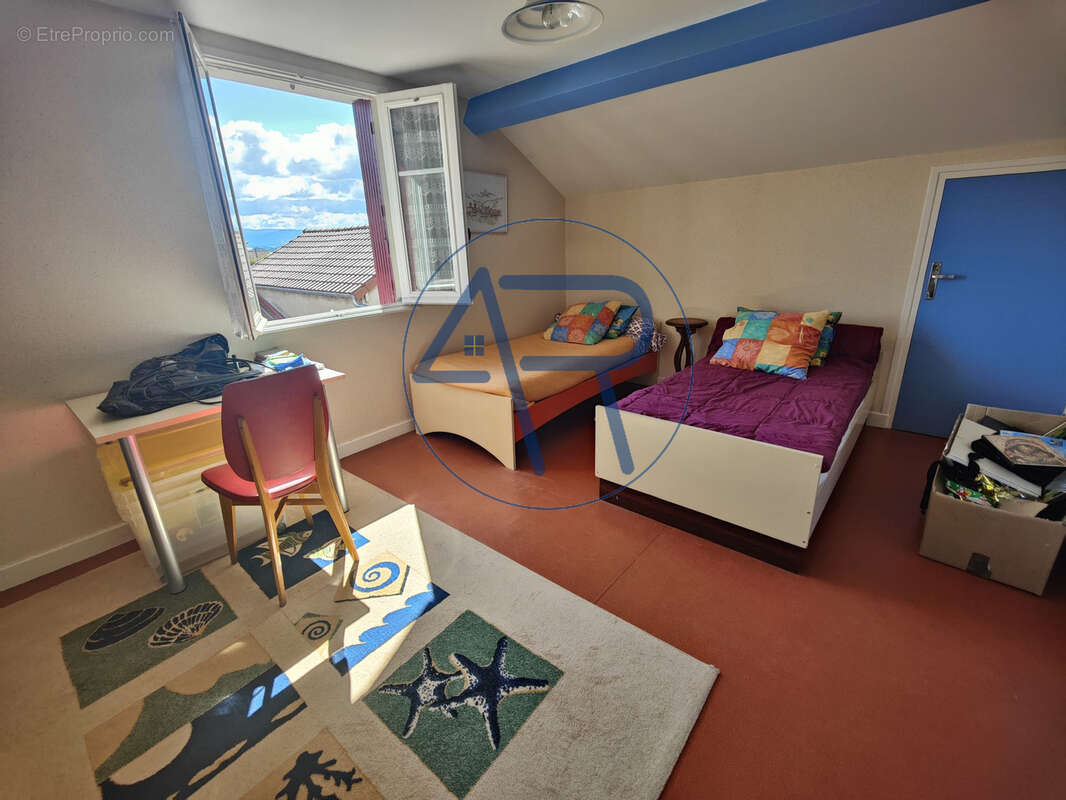 Maison traditionnelle proche des commerces   Brioude - photo 7