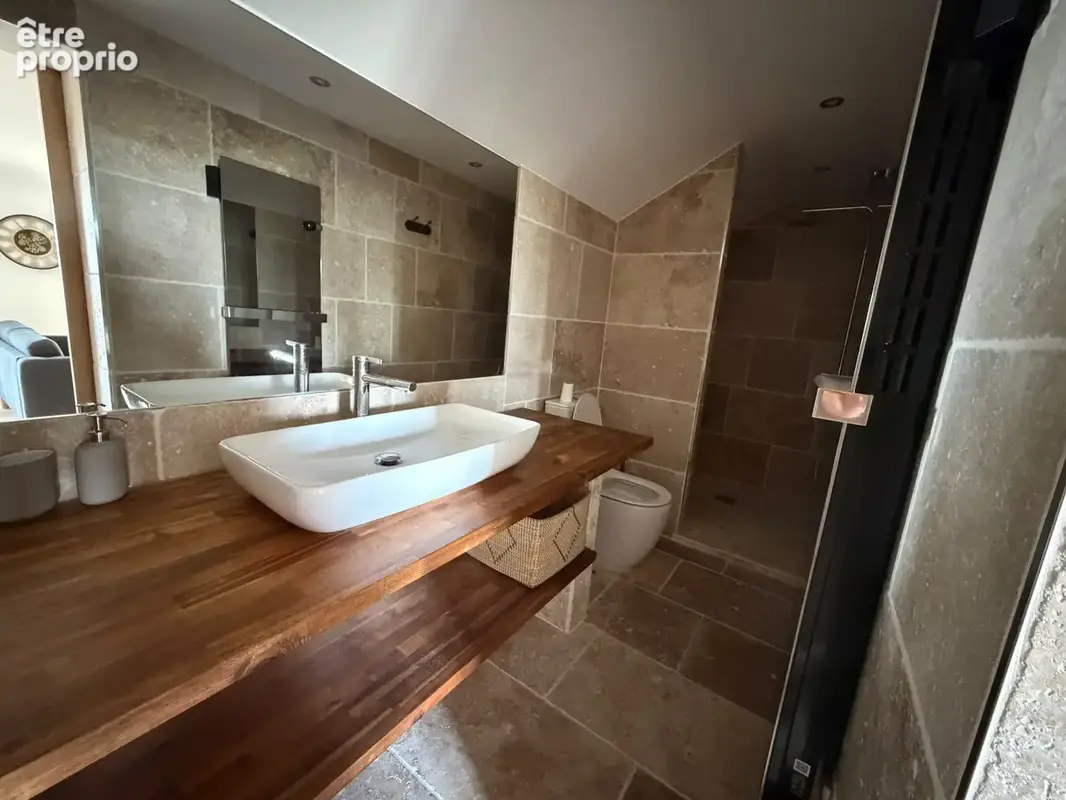 Très bel ensemble immobilier avec potentiel locatif, sur 12 ha - photo 20