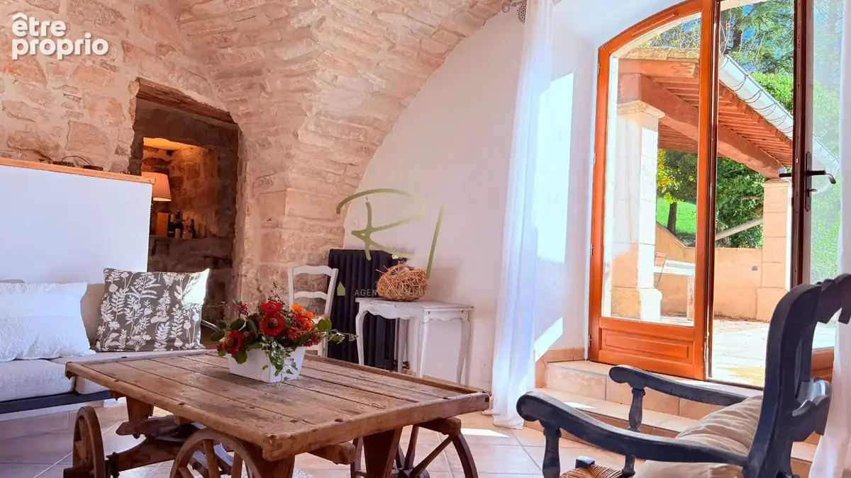 A VENDRE Exceptionnel Mas en pierre - photo 11