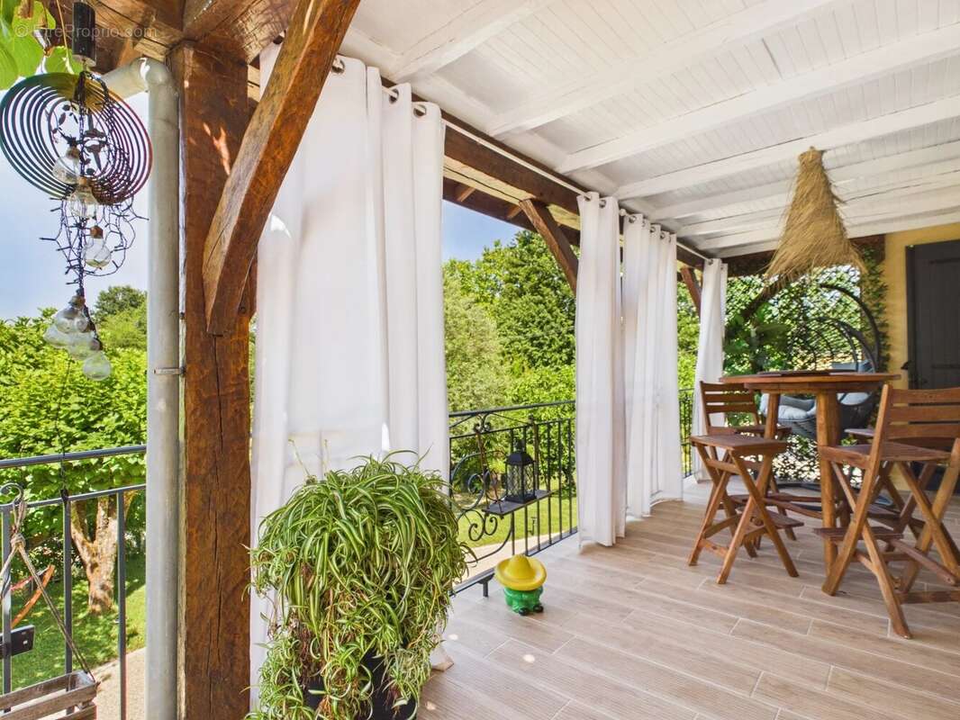 Maison à SARLAT-LA-CANEDA