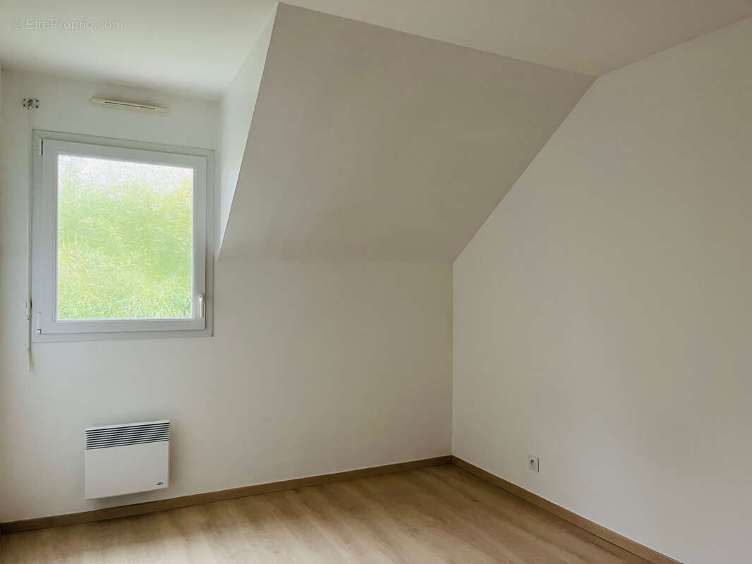 Maison à TREILLIERES